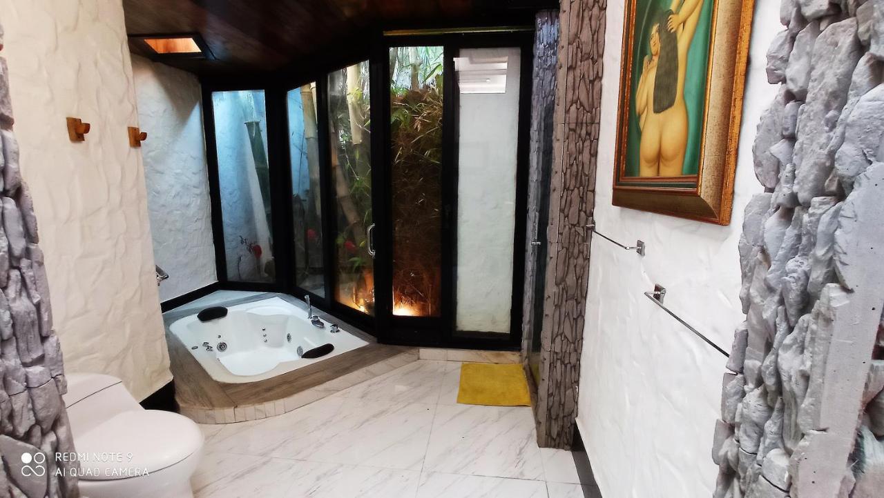Cantalarana Lodge มินโด ภายนอก รูปภาพ