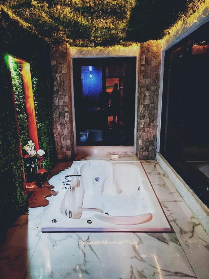 Cantalarana Lodge มินโด ภายนอก รูปภาพ