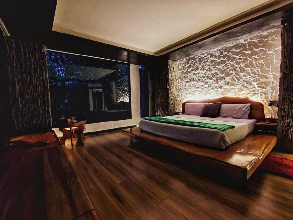 Cantalarana Lodge มินโด ภายนอก รูปภาพ