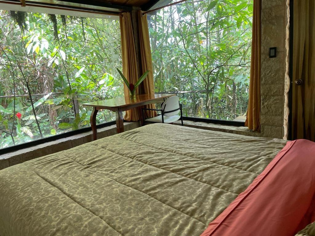 Cantalarana Lodge มินโด ภายนอก รูปภาพ